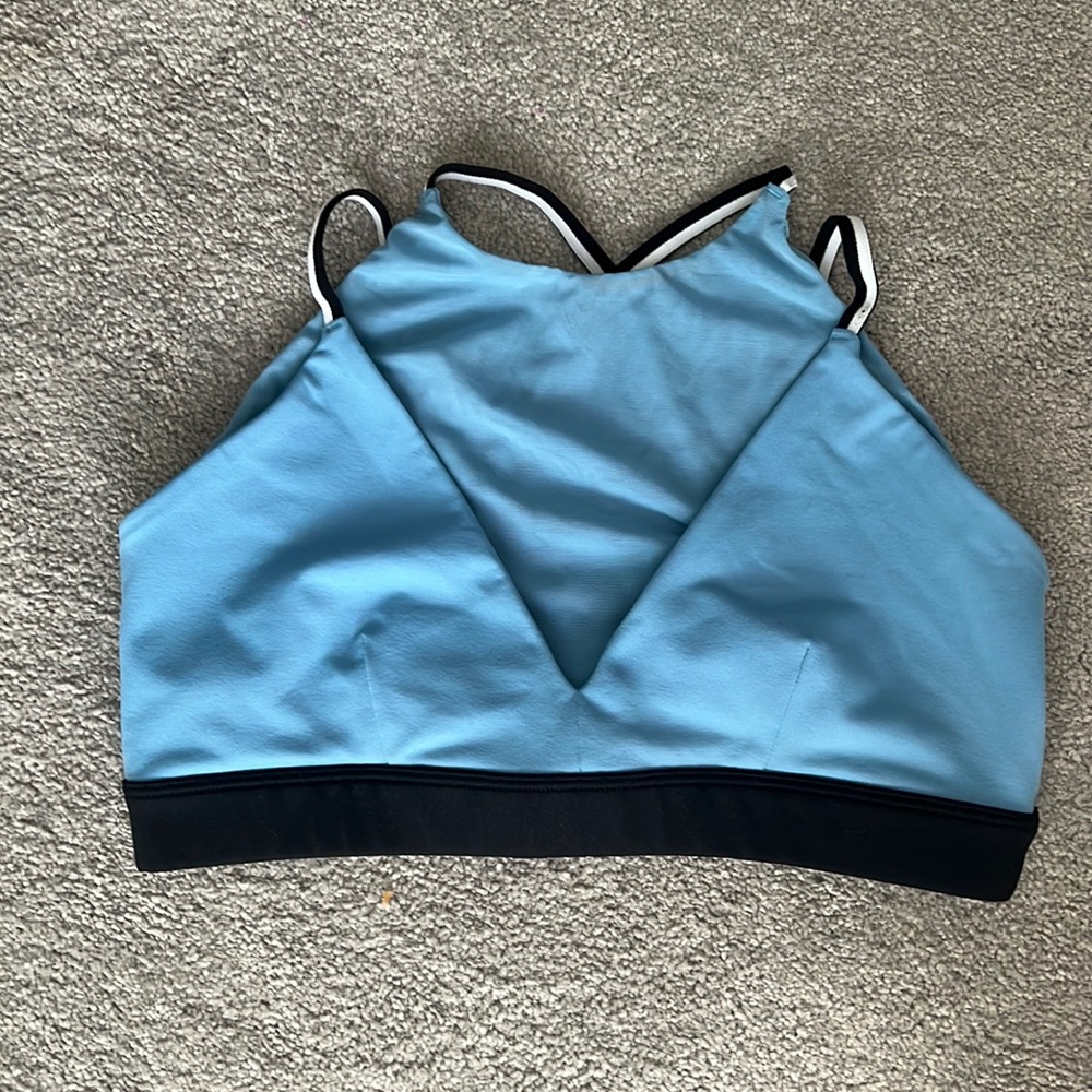 ALO sports bra M